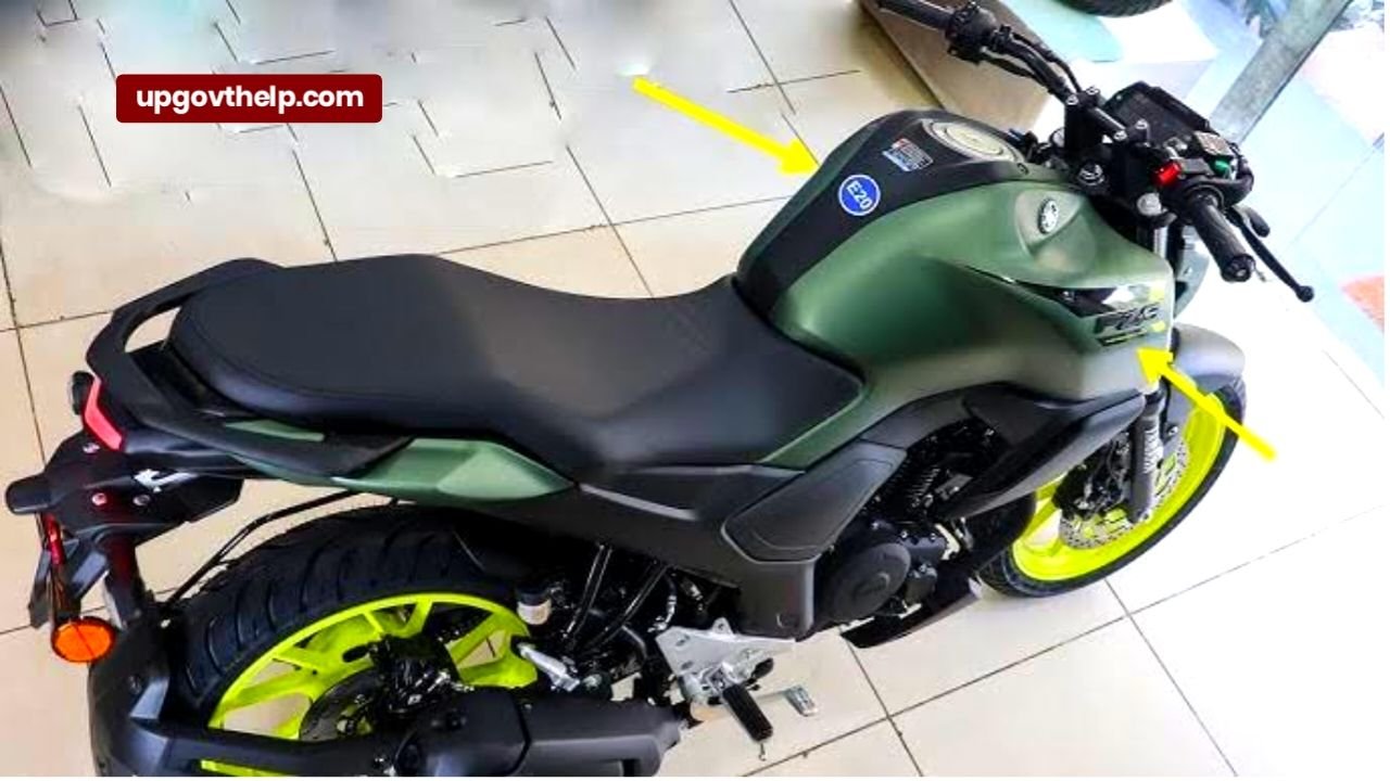 Bajaj Pulsar को टक्कर देने आ गई New वर्जन के साथ Yamaha की जबरदस्त लुक वाली Yamaha FZS Fi 2025 जाने कीमत और फीचर्स